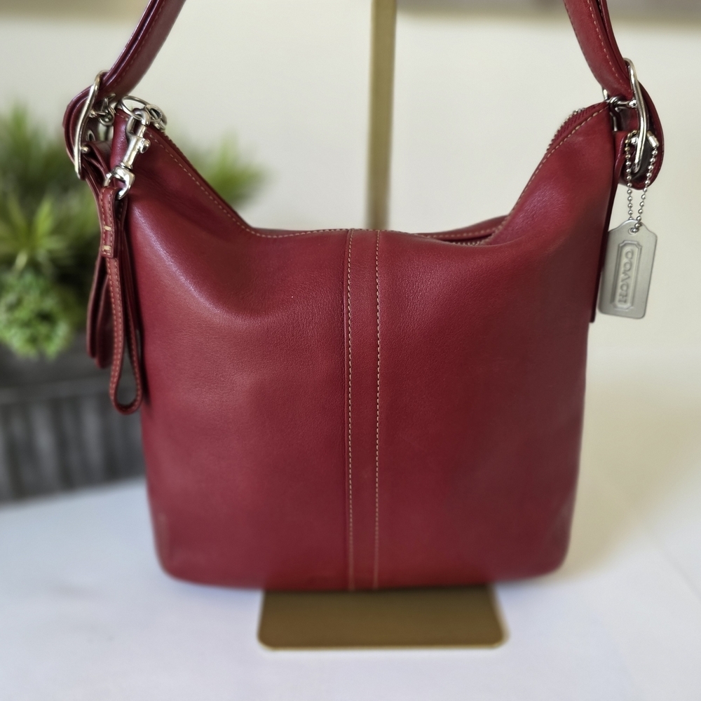 Vintage Coach Legacy Red Leather Slim Duffle Bag Y2K 2004 Crossbody Adjustable - Picture 3 of 15